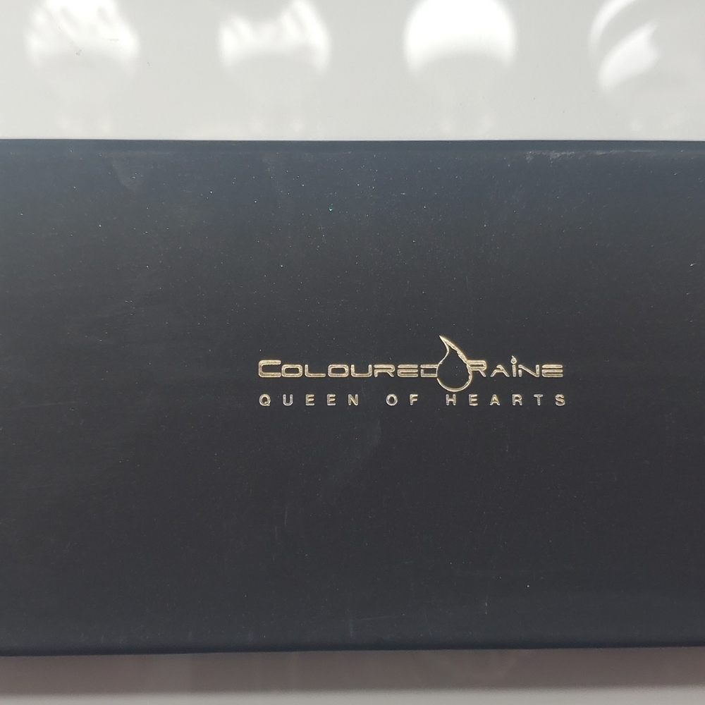 Coloured Raine Queen of Hearts pallete